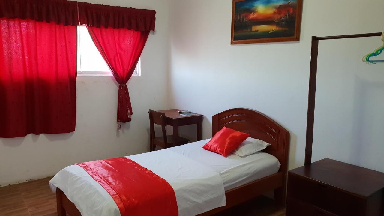 Hostal Maravilla Amazonica 伊基托斯 外观 照片