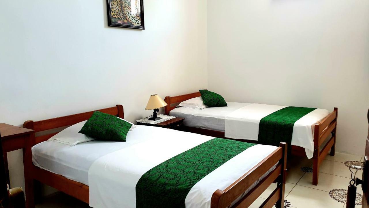 Hostal Maravilla Amazonica 伊基托斯 外观 照片